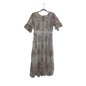 Boutique Brand Ladies Short Sleeve Floral Embroidered Romantic Maxi Dress- size